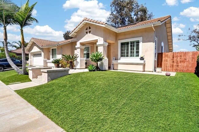 Building Photo - 1528 Knoll Park Glen