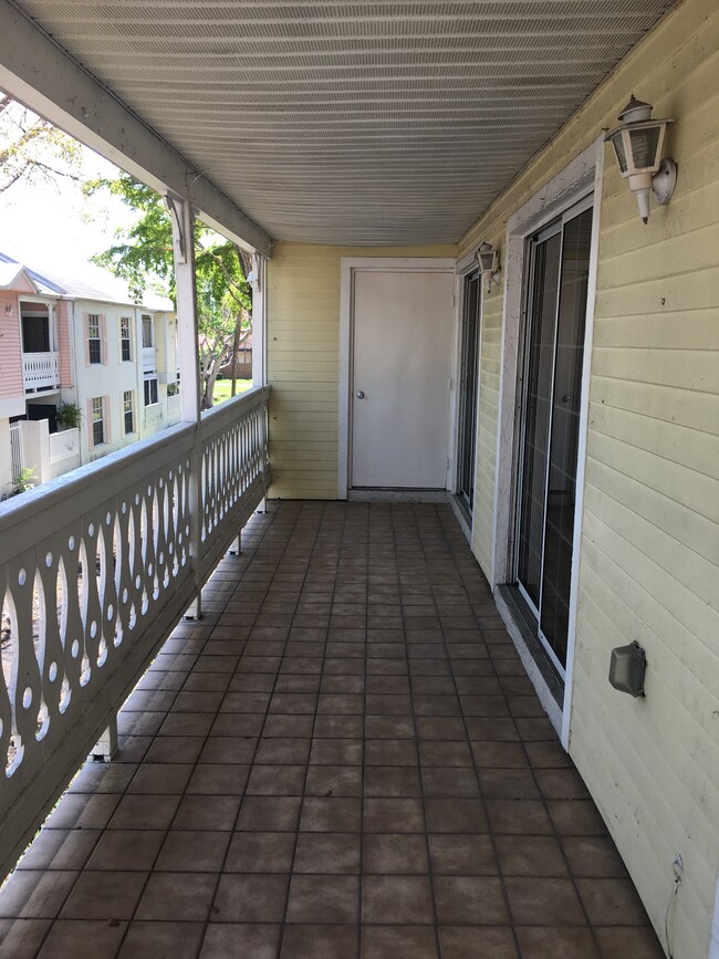 Building Photo - 10441 Mahogany Key Cir