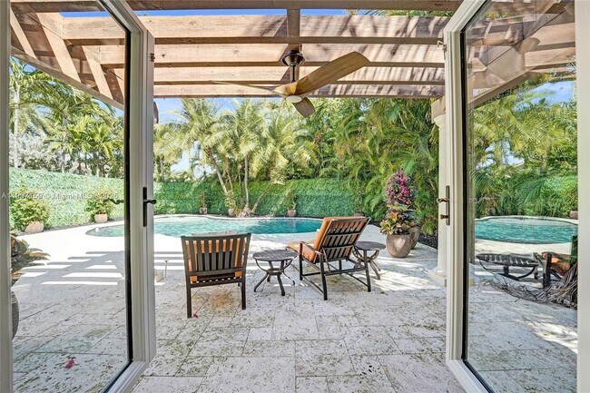 Building Photo - 2035 NE 31st Ave