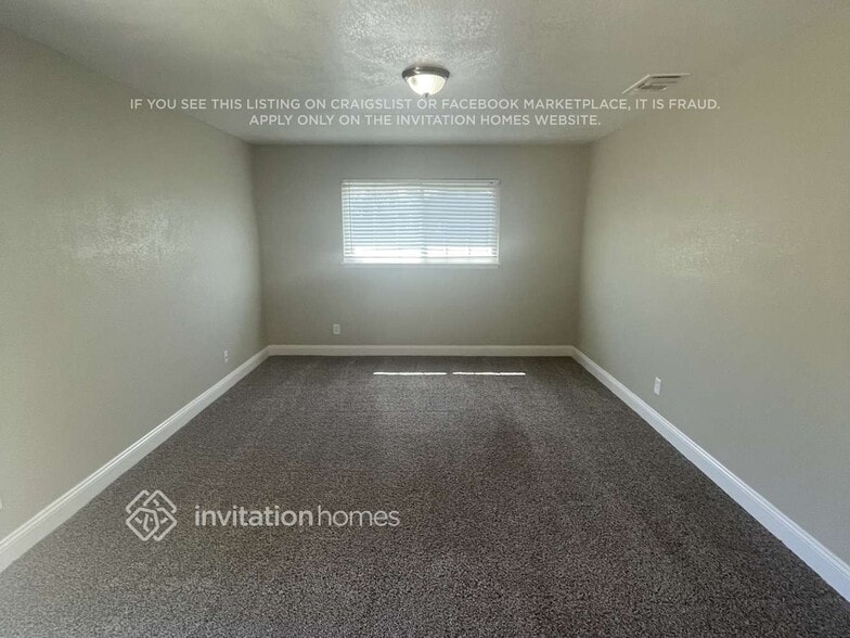 Building Photo - 2800 Northview Dr