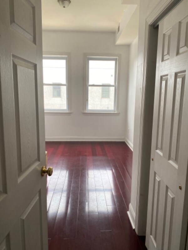Building Photo - 1624 N 16th St