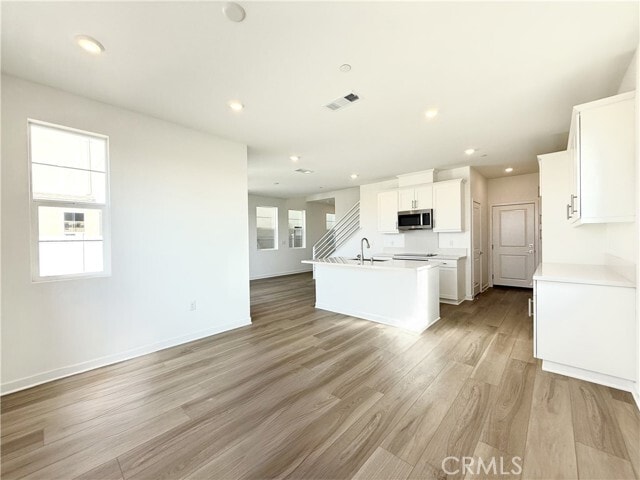 Building Photo - 4553 S Patterson Paseo