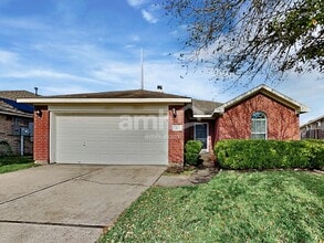 Building Photo - 202 Splintered Arrow Dr