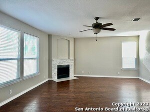 Building Photo - 543 Red Quill Nest