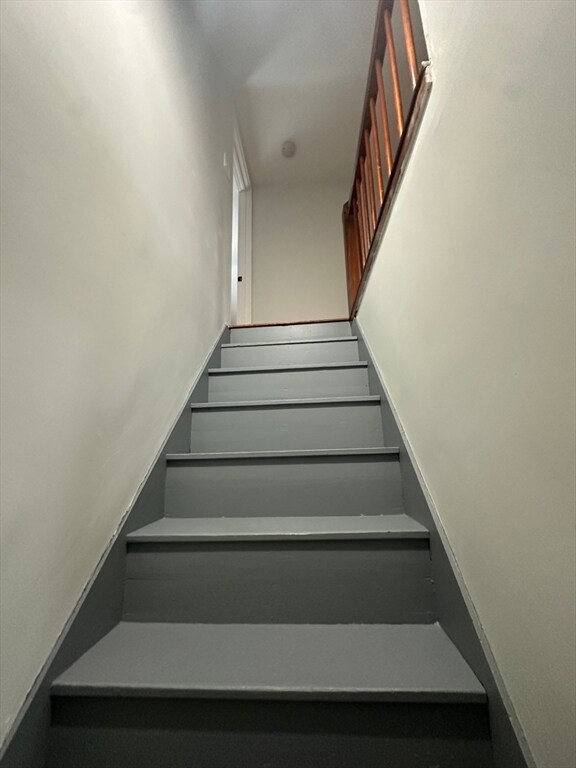 Building Photo - 30 Clement Ave