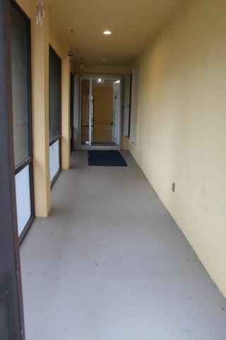 Building Photo - 1518 Primrose Ln