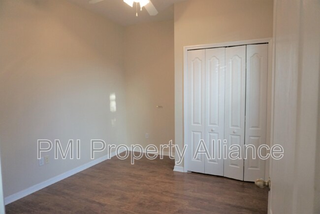 Building Photo - 13156 Social Ln
