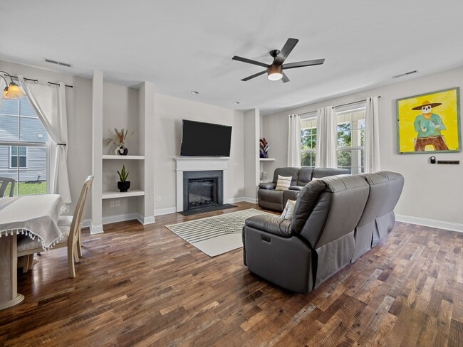 Building Photo - 4039 Hunters Trail