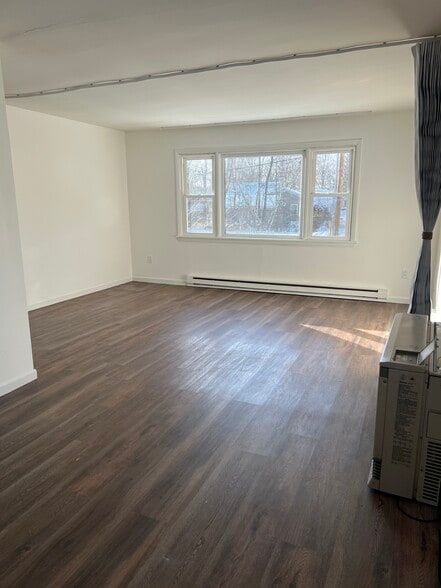 Building Photo - 86 Kriskarli Dr