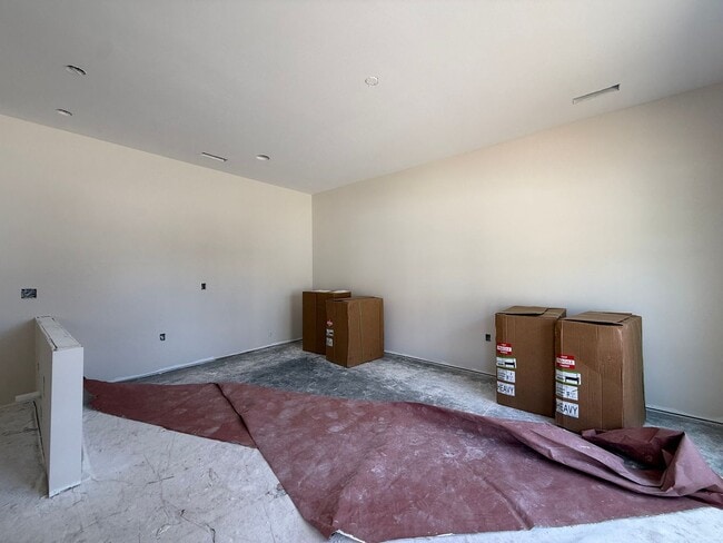 Building Photo - Pre-Leasing Now: Buffalo Ridge Townhomes | 2 Bed, 2 Bath, Attached Garage