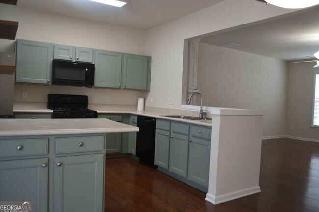Building Photo - 1033 Annazanes Ct
