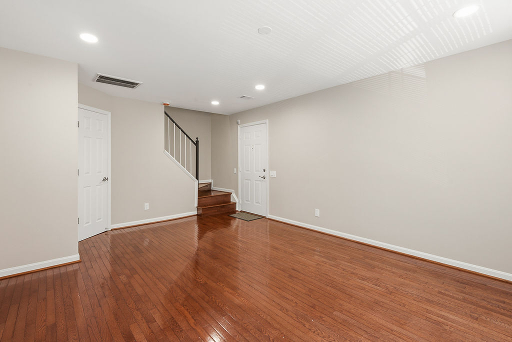 Building Photo - 11180 Rienzi Pl