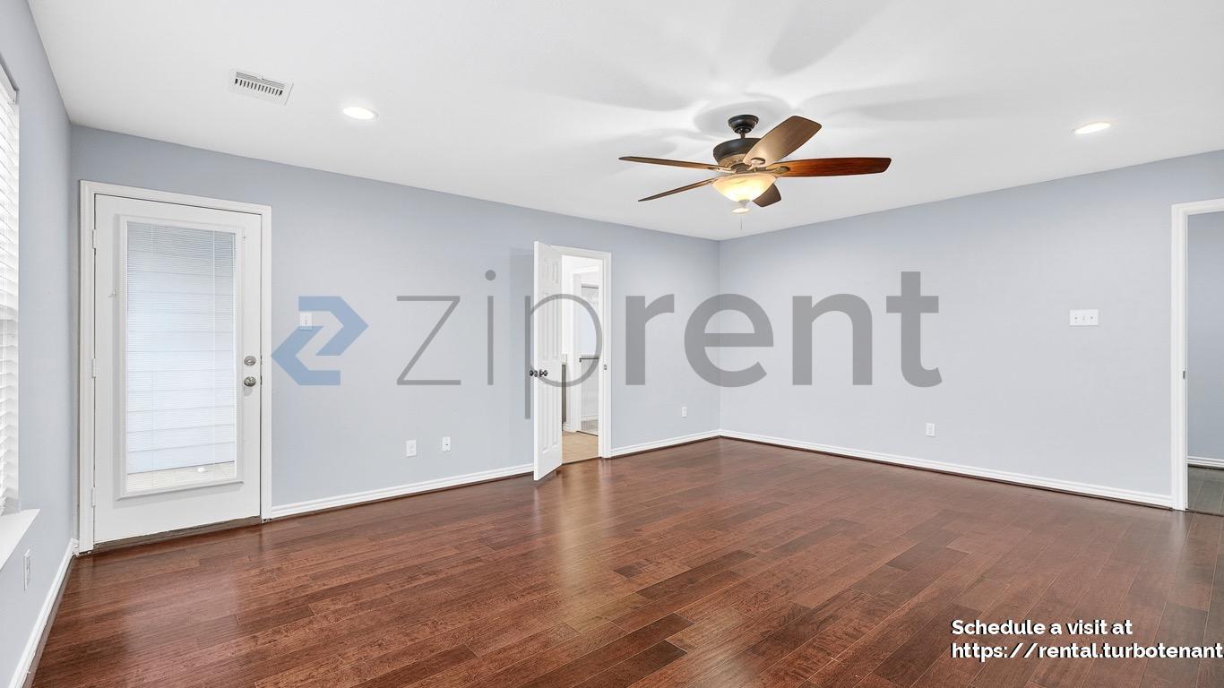 Building Photo - 15818 Whiteglade Ln