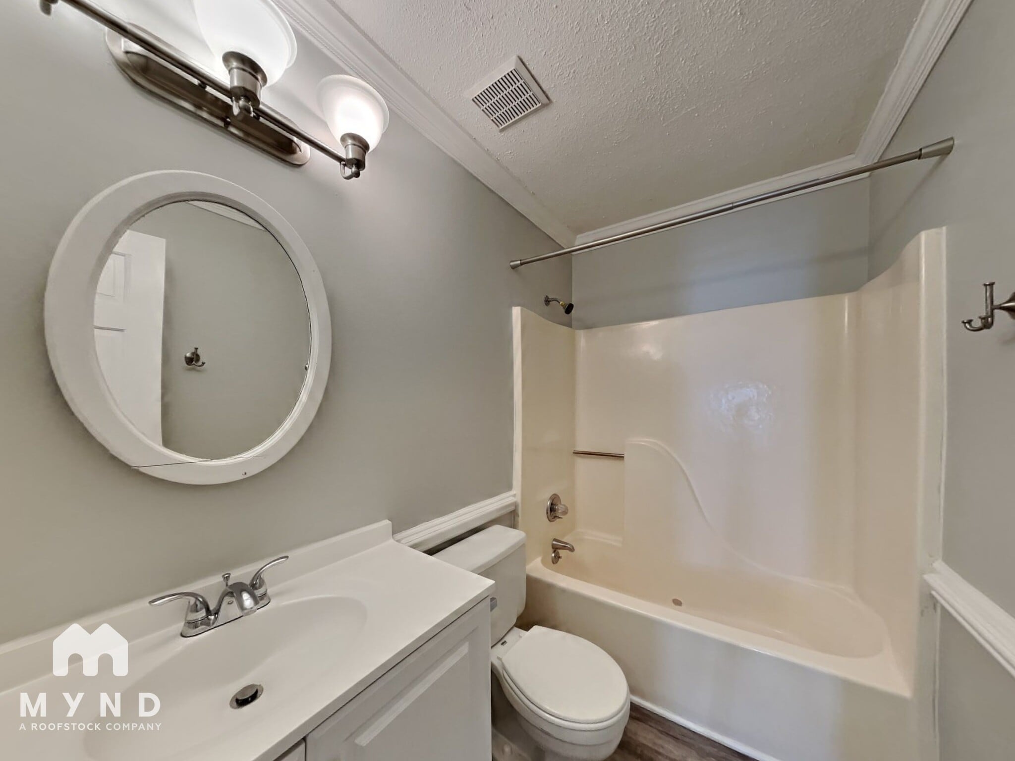 Building Photo - 6125 Krandon Dr