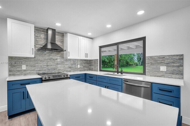 Building Photo - 11476 Sundance Ln