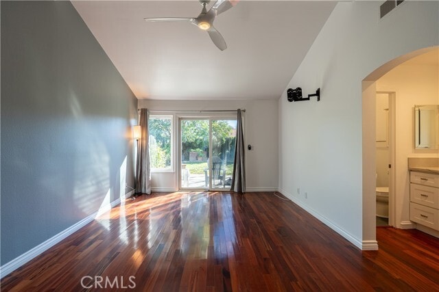 Building Photo - 23640 Vía Calma