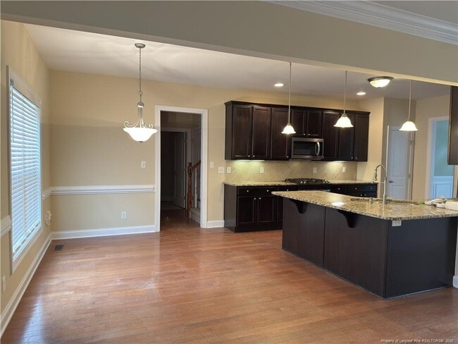 Building Photo - 4019 Summerberry Dr