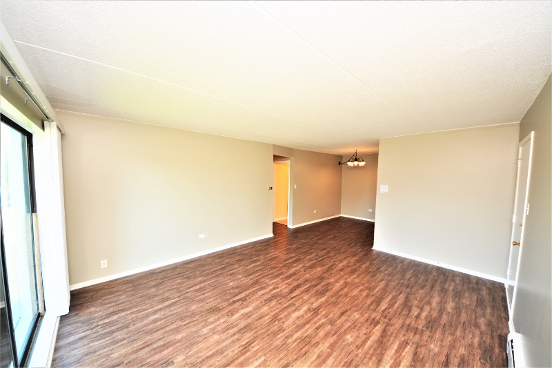 Building Photo - 7335 Tiffany Dr