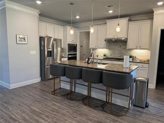 Building Photo - 126 Cottontail Ln