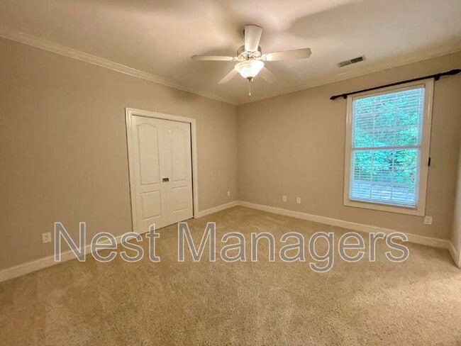 Building Photo - 206 Fountainhead Ln
