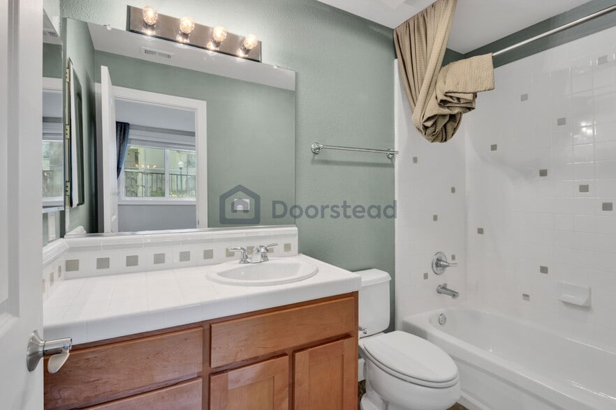 Building Photo - 508 Solomon Ter