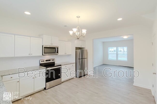 Building Photo - 109 Oxfordshire St