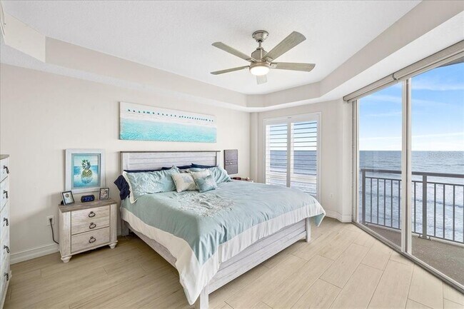 Building Photo - 1025 Jimmy Buffett Mem Hwy
