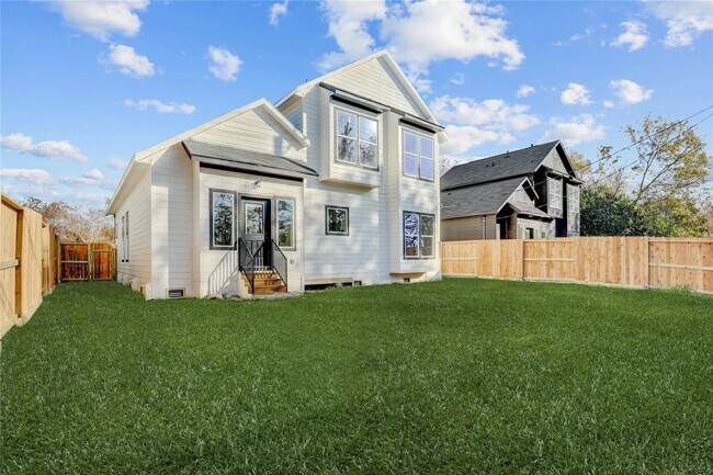 Building Photo - 10514 Ashville Dr