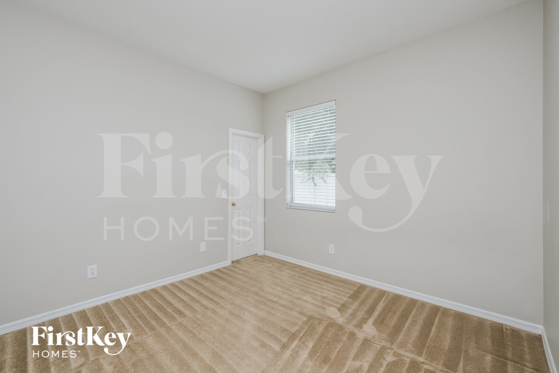 Building Photo - 527 Dunaway Dr