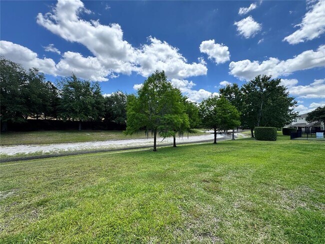 Building Photo - 1548 Purple Plum Ln