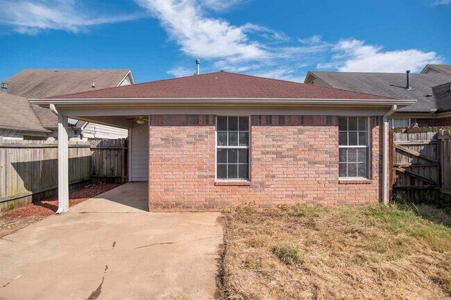 Building Photo - 2807 Virginia Woods Pl