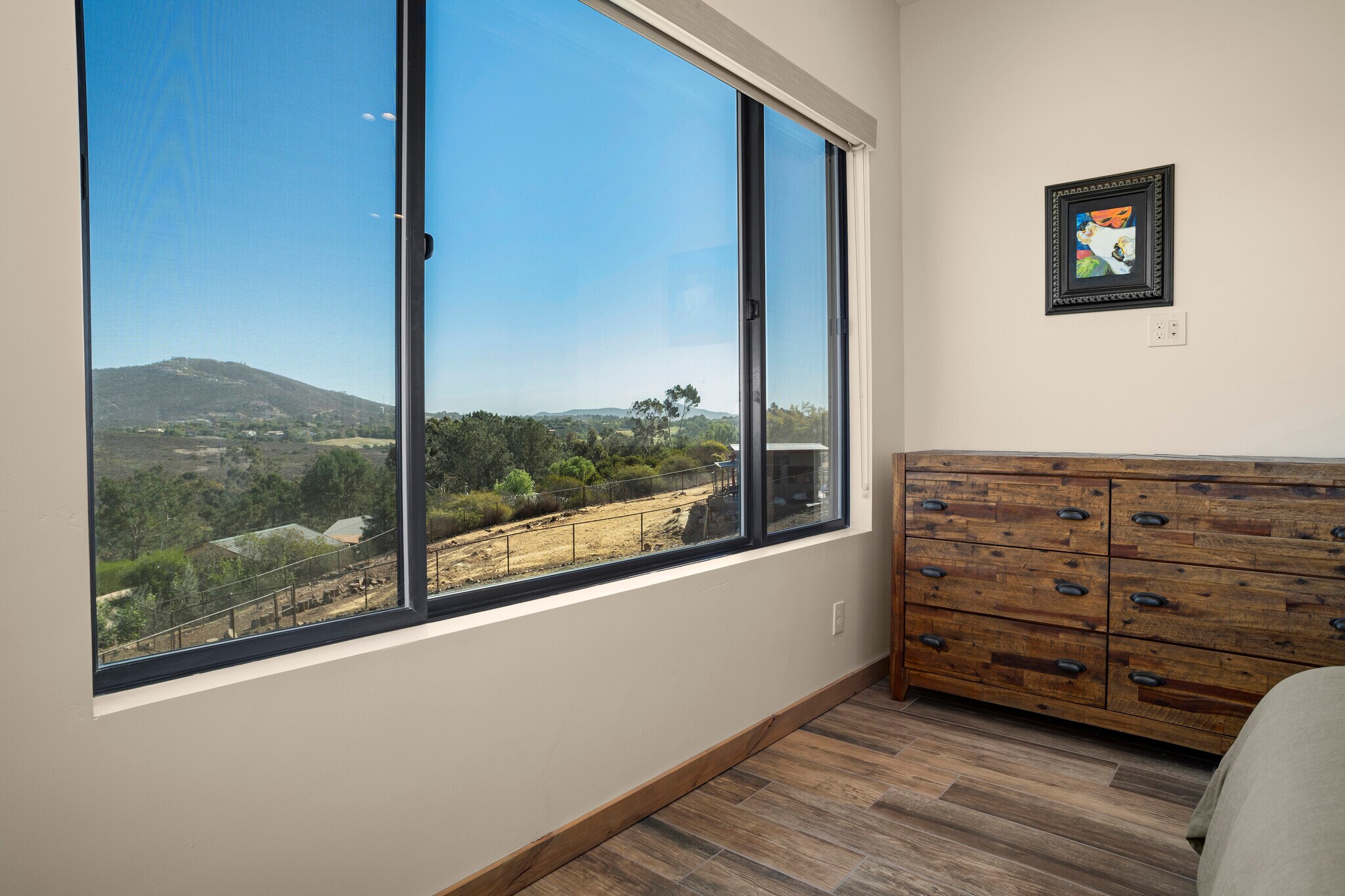 Building Photo - 3605 1/2 Fortuna Ranch Rd