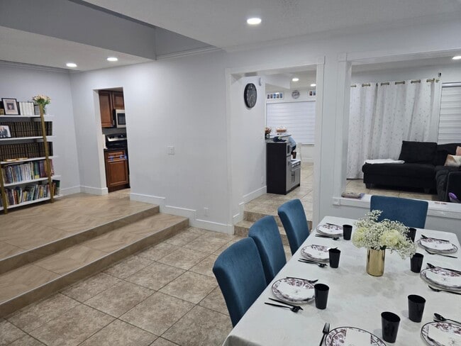 Building Photo - 6750 Boca Pines Trail