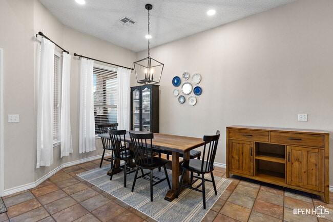 Building Photo - 5405 Texas Star Ln