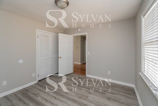 Building Photo - Unlock life's next chapter in this 3 BR, 2.5 BA home