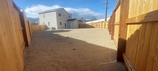 Building Photo - New Rental with chance to Own