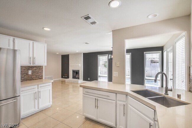 Building Photo - 2705 Eagle Springs Ct