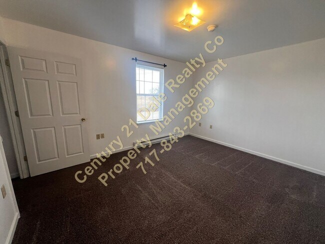 Building Photo - Bowers Bridge Rd 225-227