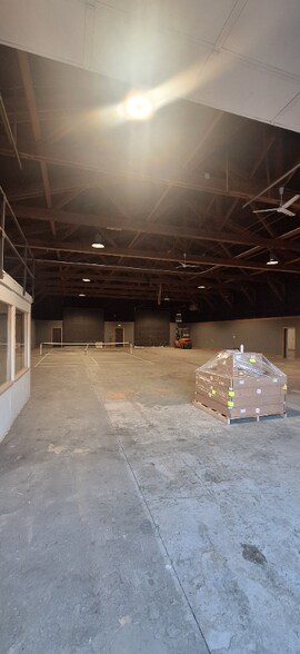 Building Photo - 6875 W Woodard Wy