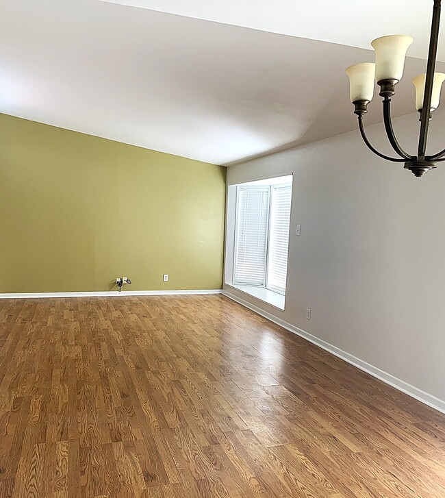 Building Photo - 2408 N 15th St