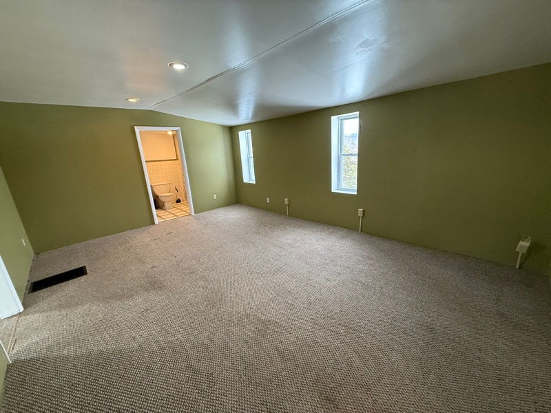 Building Photo - 823 PA-307