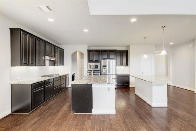 Building Photo - 5644 Siragusa Dr