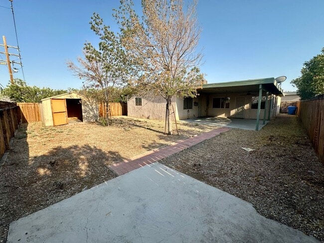 Building Photo - 1013 Glacier Dr