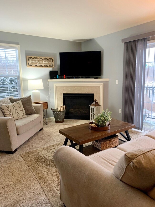 Building Photo - 6272 Cheshire Park Dr