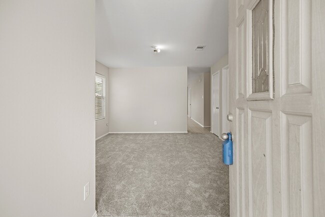 Building Photo - 2619 Chisolm Creek Ct