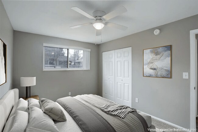 Building Photo - 3644 W 90th Pl