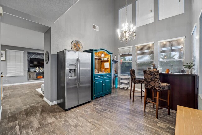 Building Photo - 1107 Shadowcrest Ln