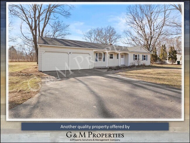 Building Photo - Rarely Available 3-Bedroom Rental - Fairport Schools!!
