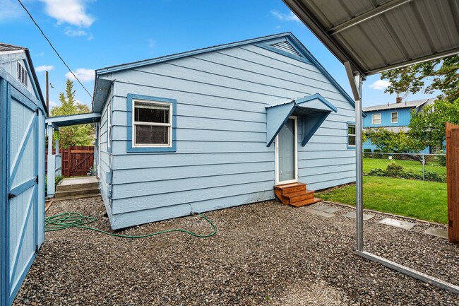 Building Photo - Adorable Rancher in Northeast Spokane