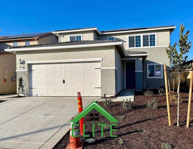 Primary Photo - Impeccable 3-Bedroom, 2-Bath Home in the H...